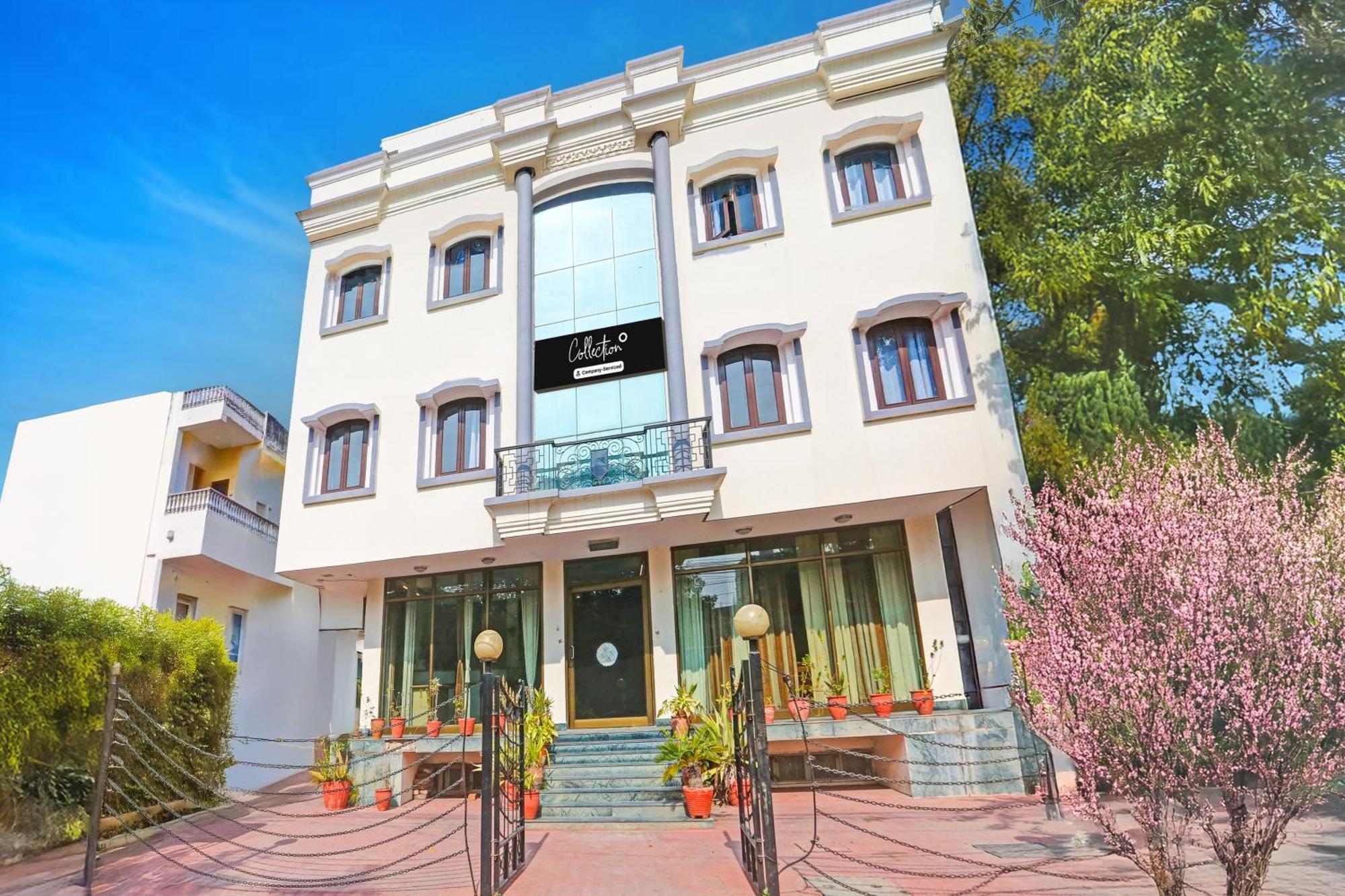Super Collection O Bani Park Near Collectorate Circle Formerly Anuja Palace 자이푸르 외부 사진